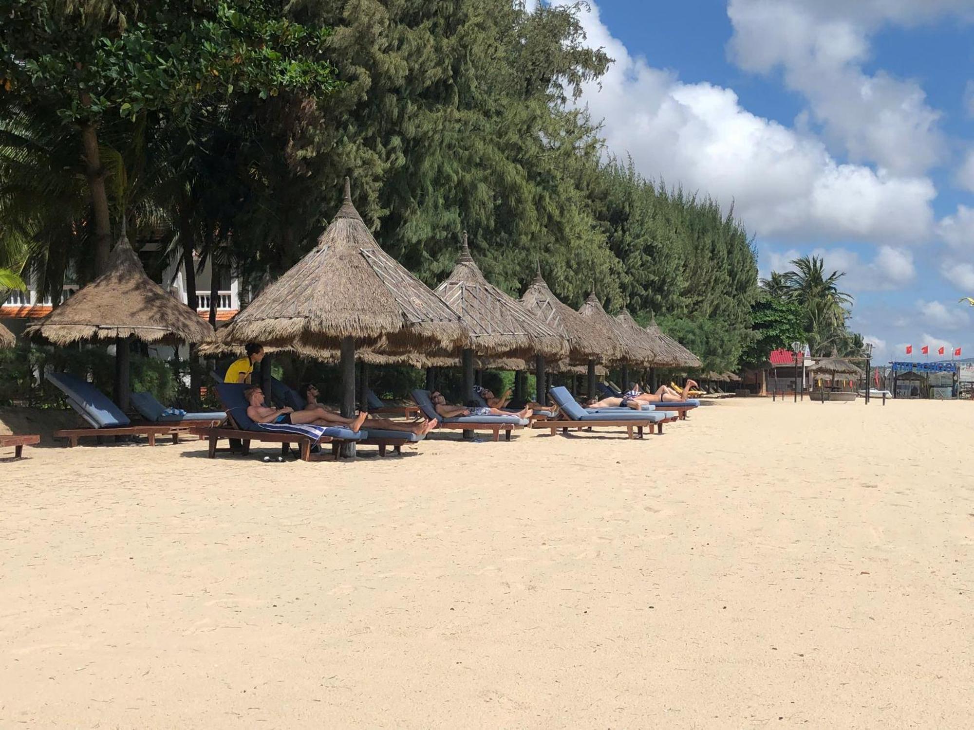 Four Oceans Beach Resort - Bon Bien Mui Ne Exterior photo