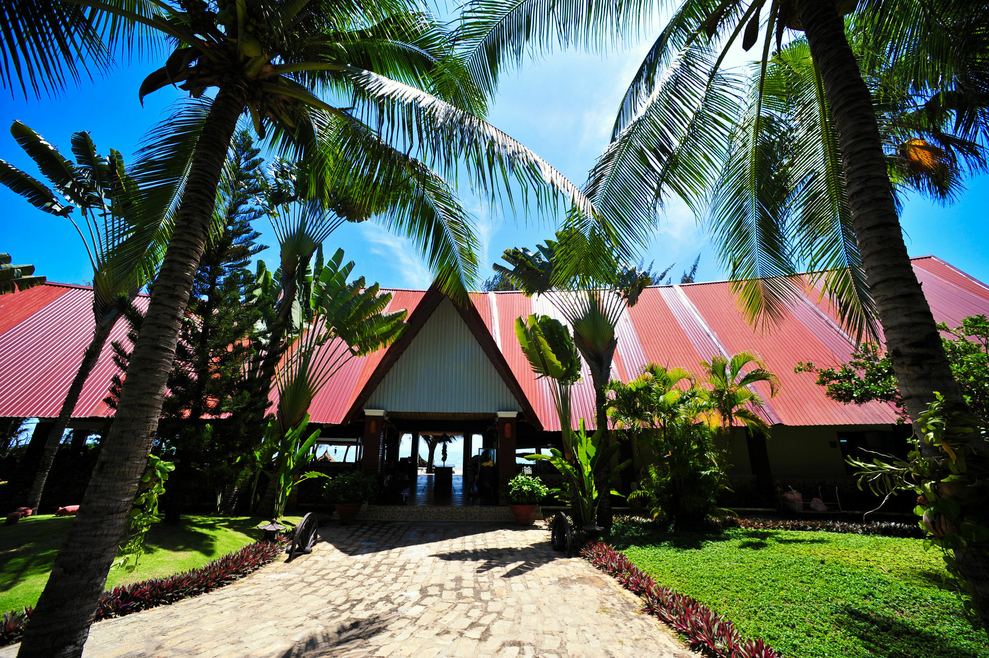 Four Oceans Beach Resort - Bon Bien Mui Ne Exterior photo