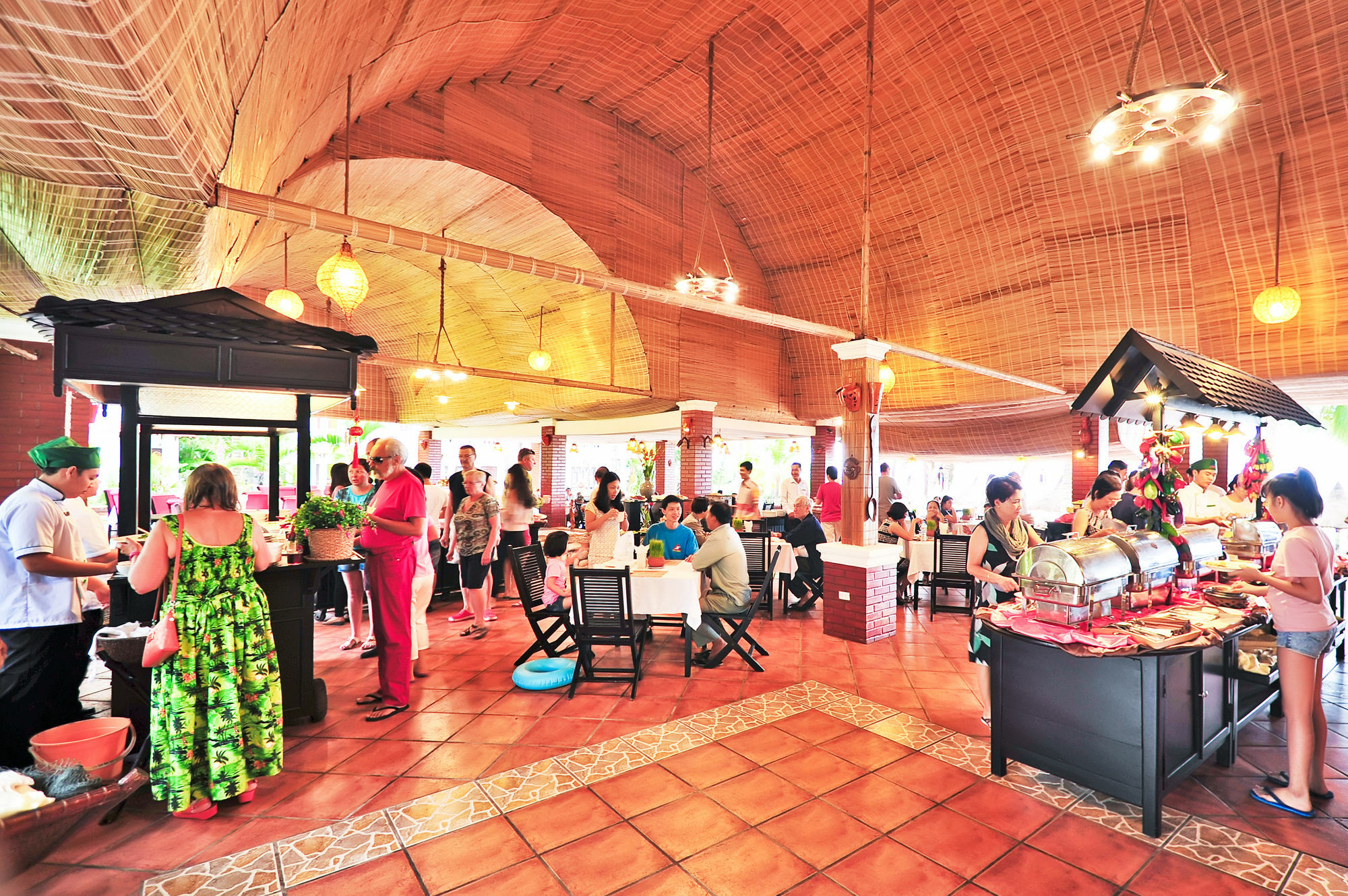 Four Oceans Beach Resort - Bon Bien Mui Ne Exterior photo