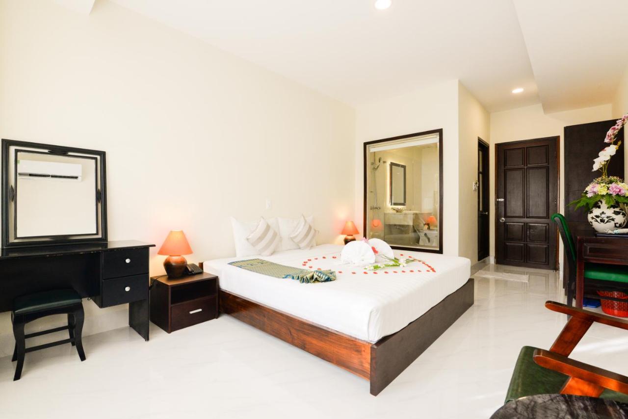 Four Oceans Beach Resort - Bon Bien Mui Ne Exterior photo